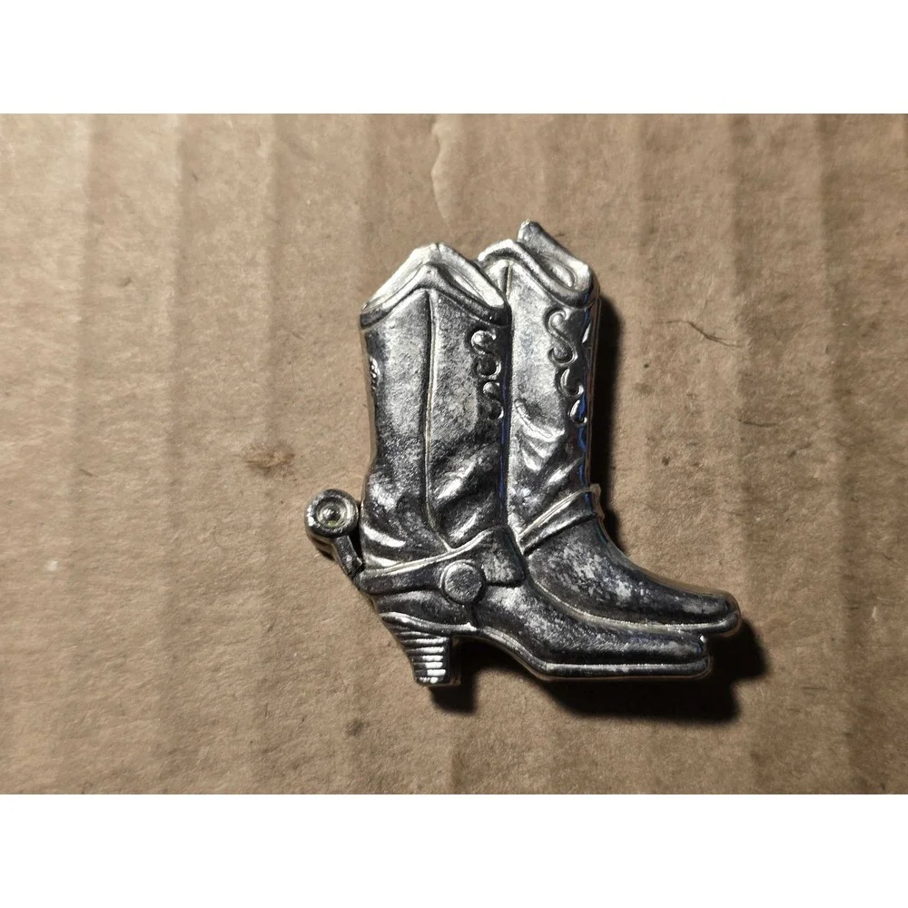 Silver Tone Western Cowboy Boots with Spurs Lapel Vest Hat Pin E24